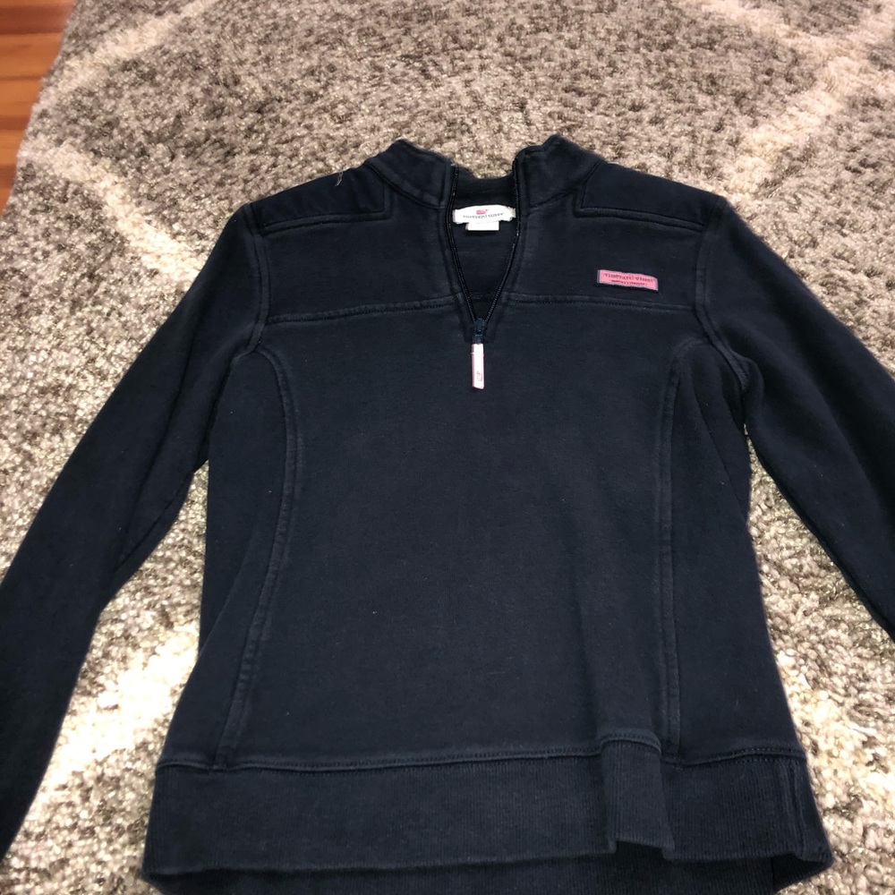 Vineyard vines shep shirt.